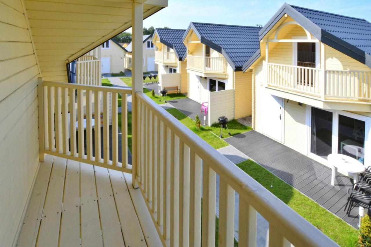 Holiday Resort, Устроне Морске Екстериор снимка